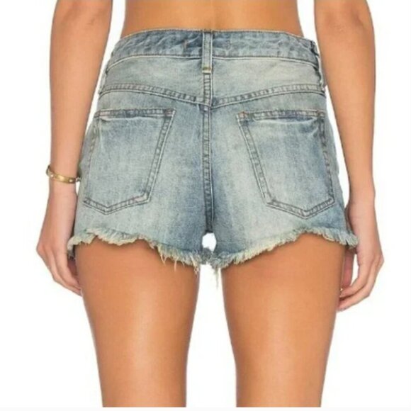 FREE PEOPLE ROCK DENIM UPTOWN JEAN SHORTS GUC - Picture 1 of 9